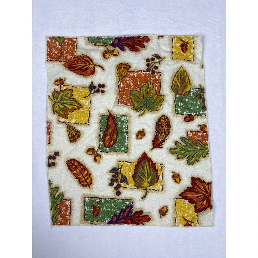 Autumn Harvest Fall Leaves Acorns Berries Fabric Napkin Table Linen‎ 13x16